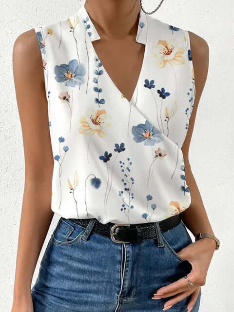 Adiana Dames Blouse met Korte Mouw van Ademend Materiaal-Dames Tops-Jelle Jora Mode-Bloemen 3-S-Jelle Jora Mode