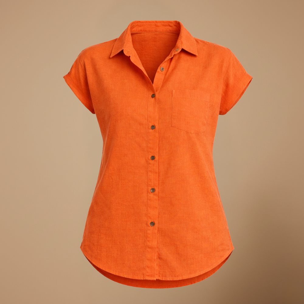 Vrouwenblouse met losse pasvorm mouwloos en met knopen Jelle Jora Mode