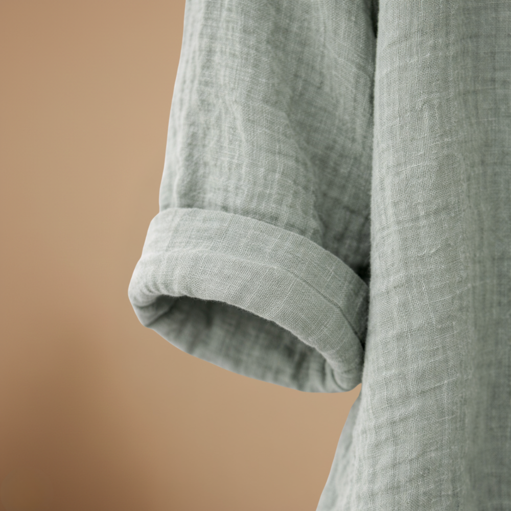 Dames casual blouse met losse pasvorm v-hals knopen en lange mouwen Jelle Jora Mode