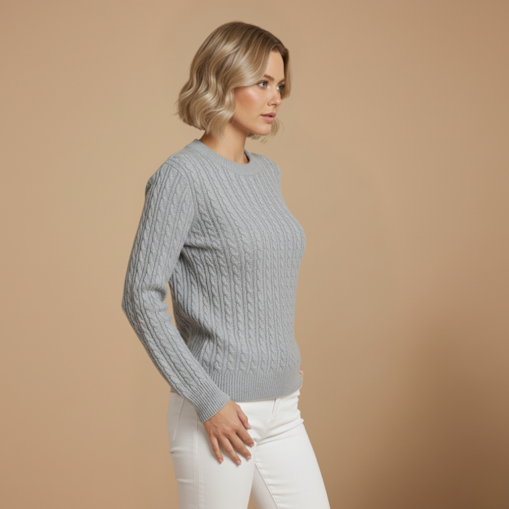Dames trui met lange mouwen en kabeltjes Jelle Jora Mode