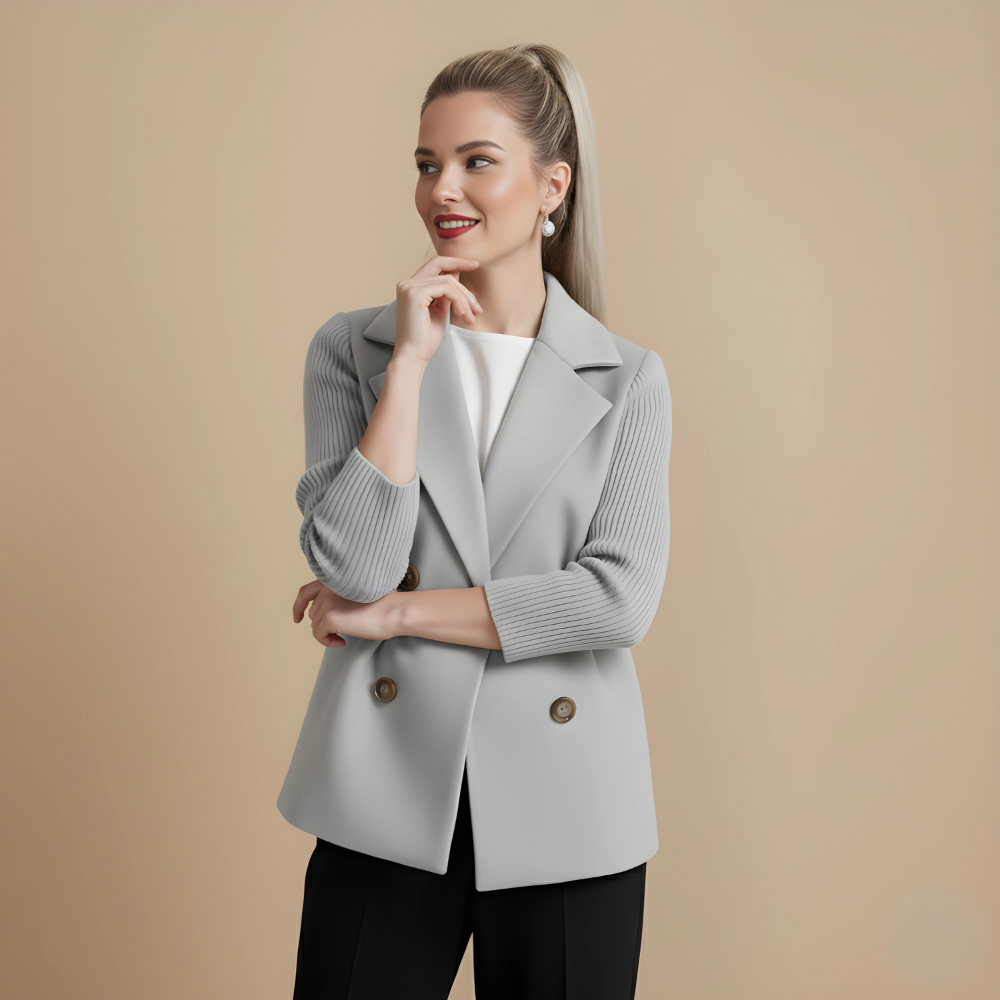 Stijlvolle Damesjas met Dubbele Knoopsluiting van Wolmix Jelle Jora Mode