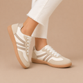 Dames klassieke wandelsneakers met veters Jelle Jora Mode
