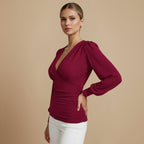 Chique Crop Top met V-hals en Strik Aan De Achterkant Jelle Jora Mode