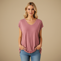 Casual dames top met V-hals en korte mouwen voor de zomer Jelle Jora Mode