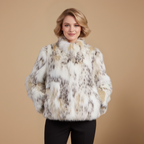 Korte jas met hoge kraag en luipaardprint voor dames Jelle Jora Mode