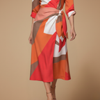 Dames midi-jurk met lange mouwen en overslag