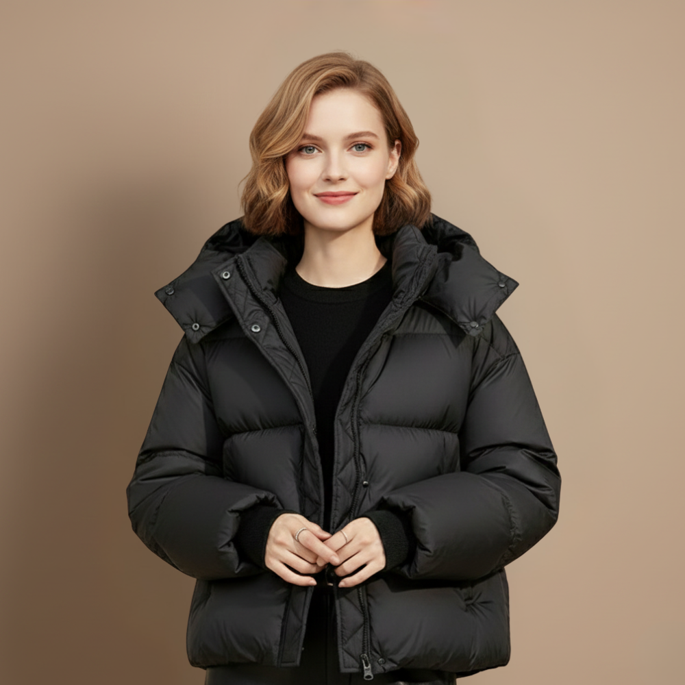 Dames gewatteerde jas met capuchon korte winterstijl Jelle Jora Mode