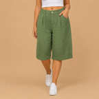 Dames bermudashorts met knopen aan de voorkant Jelle Jora Mode