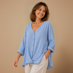 Dames casual blouse met losse pasvorm knoopsluiting en v-hals Jelle Jora Mode