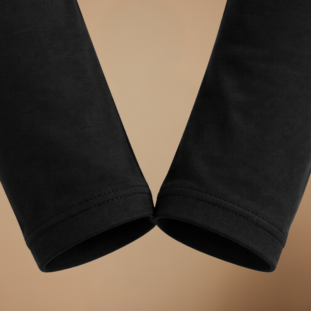 Dames-top met gerimpelde kraag lange mouwen en een slanke pasvorm Jelle Jora Mode