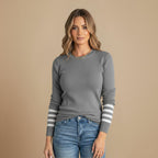 Gestreepte gebreide trui met lange mouwen Jelle Jora Mode