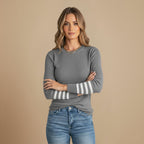 Gestreepte gebreide trui met lange mouwen Jelle Jora Mode