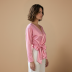 Dames elegante casual wikkelblouse met strikceintuur en lange mouwen Jelle Jora Mode