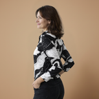 Dames blouse met print en lange mouwen met knoopsluiting Jelle Jora Mode