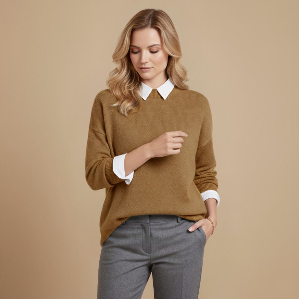 Zachte gebreide damespullover met ronde hals Jelle Jora Mode