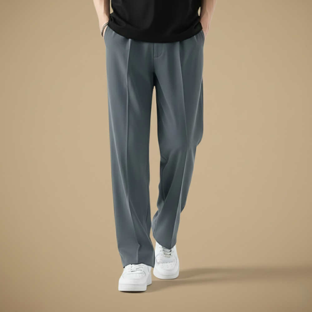 Herenbroek met rechte losse pasvorm voor de zomer Jelle Jora Mode