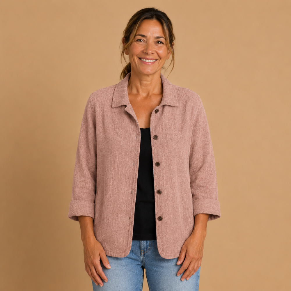 Damesblouse met omgeslagen kraag en knoopsluiting aan de voorkant Jelle Jora Mode