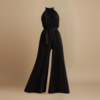 Dames geplooide jumpsuit – hoge hals ontwerp met riem Jelle Jora Mode