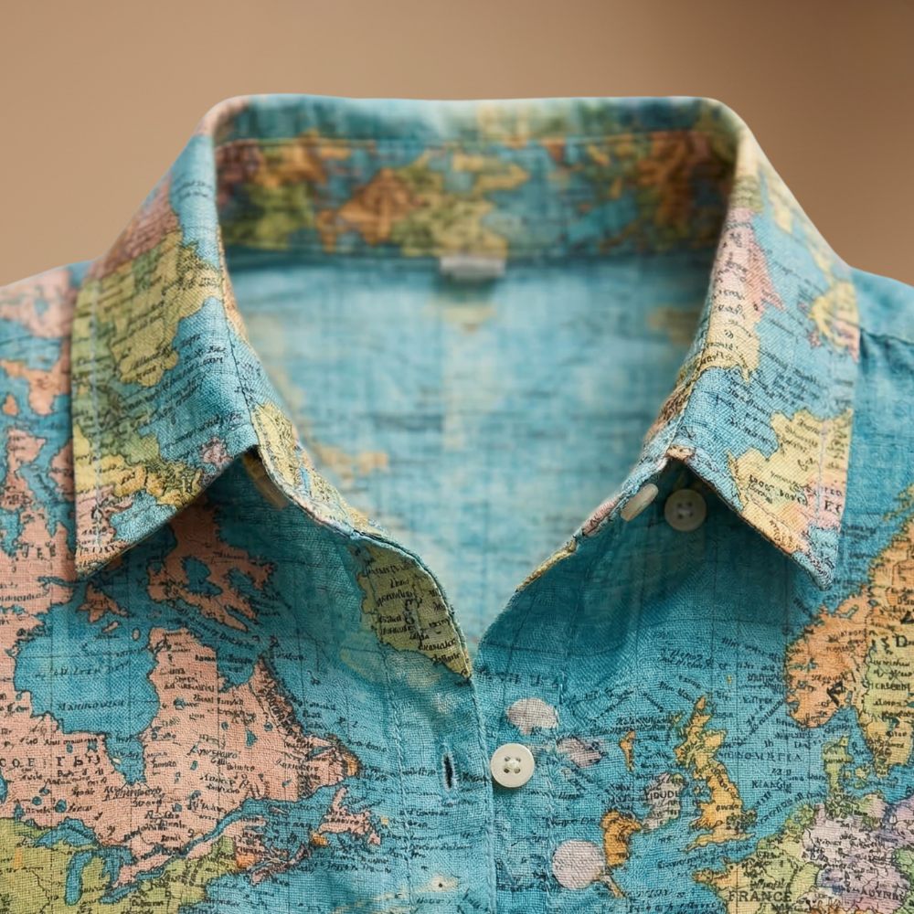 Damesblouse met knopen en slanke pasvorm, met kaartmotief Jelle Jora Mode