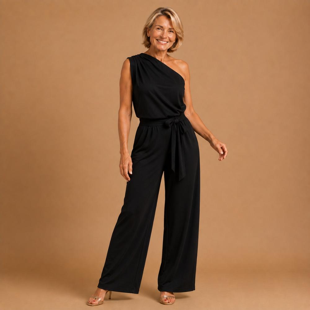 Dames jumpsuit met één schouder en ceintuur in de taille Jelle Jora Mode