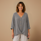 Dames casual blouse met losse pasvorm knoopsluiting en v-hals Jelle Jora Mode