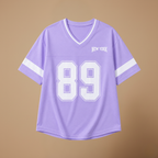 Dames lossittend T-shirt met V-hals en ‘Number’-design Jelle Jora Mode