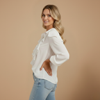 Damesblouse met lange mouwen en ruches aan de kraag