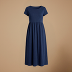 Dames casual midi jurk met ronde hals korte mouwen en zakken Jelle Jora Mode