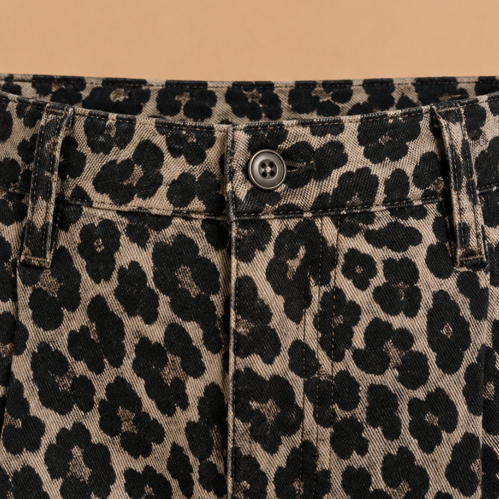 Dames bermudashort met luipaardprint en hoge taille Jelle Jora Mode