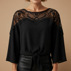 Damesblouse van gehaakt kant met lange mouwen