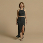 Dames gebreide stretchjurk met split en tanktopmodel Jelle Jora Mode