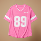 Dames lossittend T-shirt met V-hals en ‘Number’-design Jelle Jora Mode