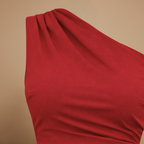 Dames jumpsuit met één schouder en ceintuur in de taille Jelle Jora Mode