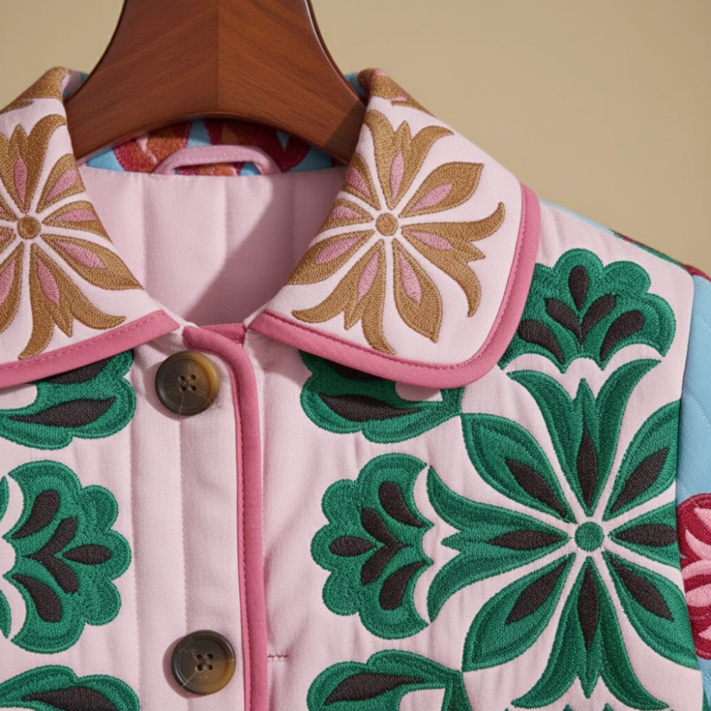 Damesprint katoenen vest met kleurrijke bloemenprint Jelle Jora Mode