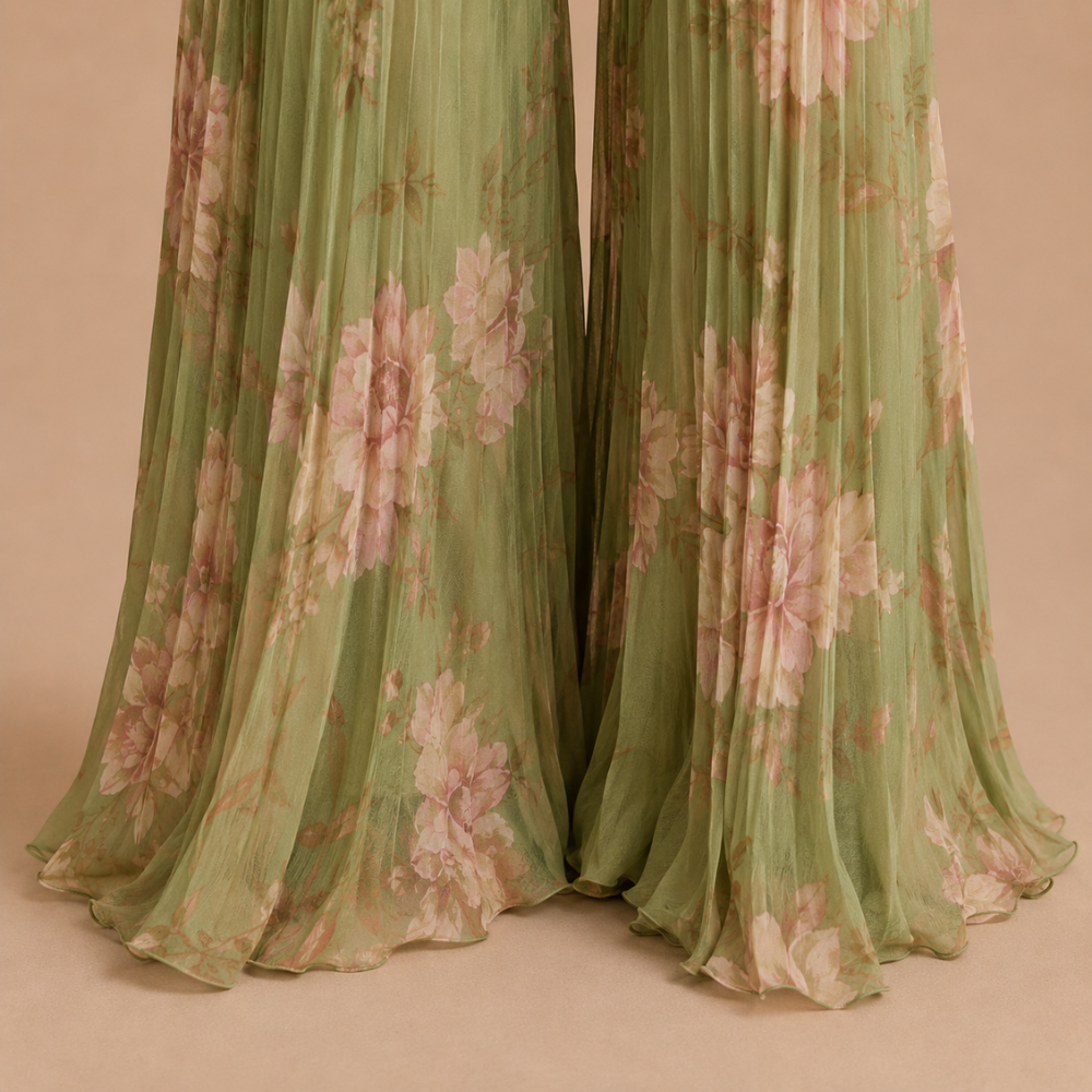 Dames jumpsuit met plooien V-hals en wijde pijpen Jelle Jora Mode
