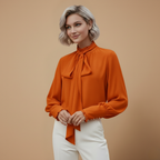 Damesblouse met strikje en lange mouwen