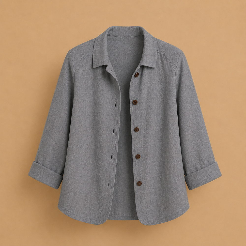 Damesblouse met omgeslagen kraag en knoopsluiting aan de voorkant Jelle Jora Mode