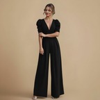 Jumpsuit met pofmouwen V-hals en wijde pijpen Jelle Jora Mode