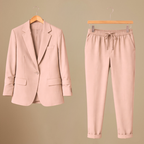 Effen kleurige kantoorpak blazer en joggingbroek set Jelle Jora Mode