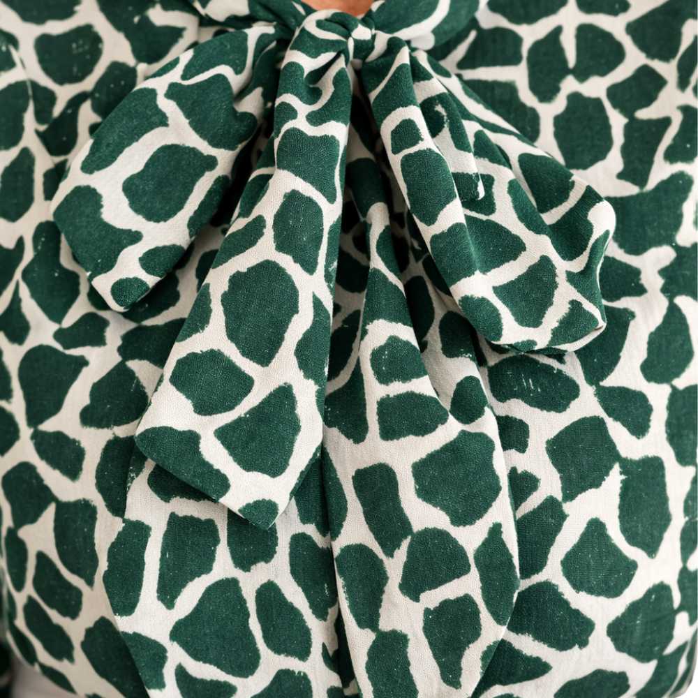 Damesblouse met stropdas en lange mouwen Jelle Jora Mode